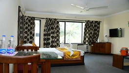 Book Executive Room at Hotel Dolphin, Digha