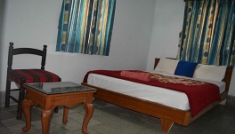 Hotel Dolphin, Digha - Six Bed AC Room